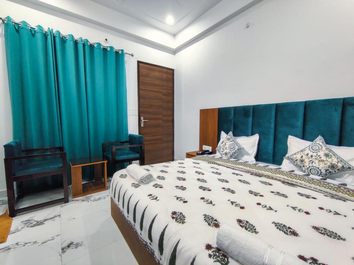 The Vinayak By Le Pension Stays Rishīkesh Exteriör bild