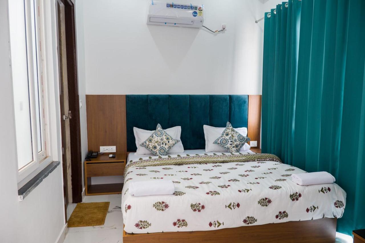 The Vinayak By Le Pension Stays Rishīkesh Exteriör bild